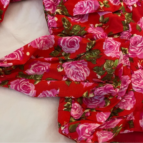 NWT ZARA Floral Print Crop/Midriff Top/Blouse  Red XS - Picture 5 of 7